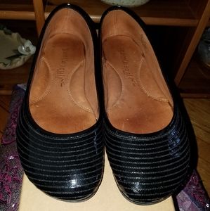 Gently Souls patent leather flats size 8